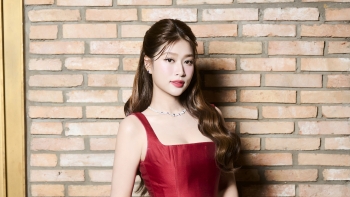 Hoa hậu Thiên Ân: 'Hẹn em ngày nhật thực' chạm đến khán giả không chỉ đến từ yếu tô tôn giáo'