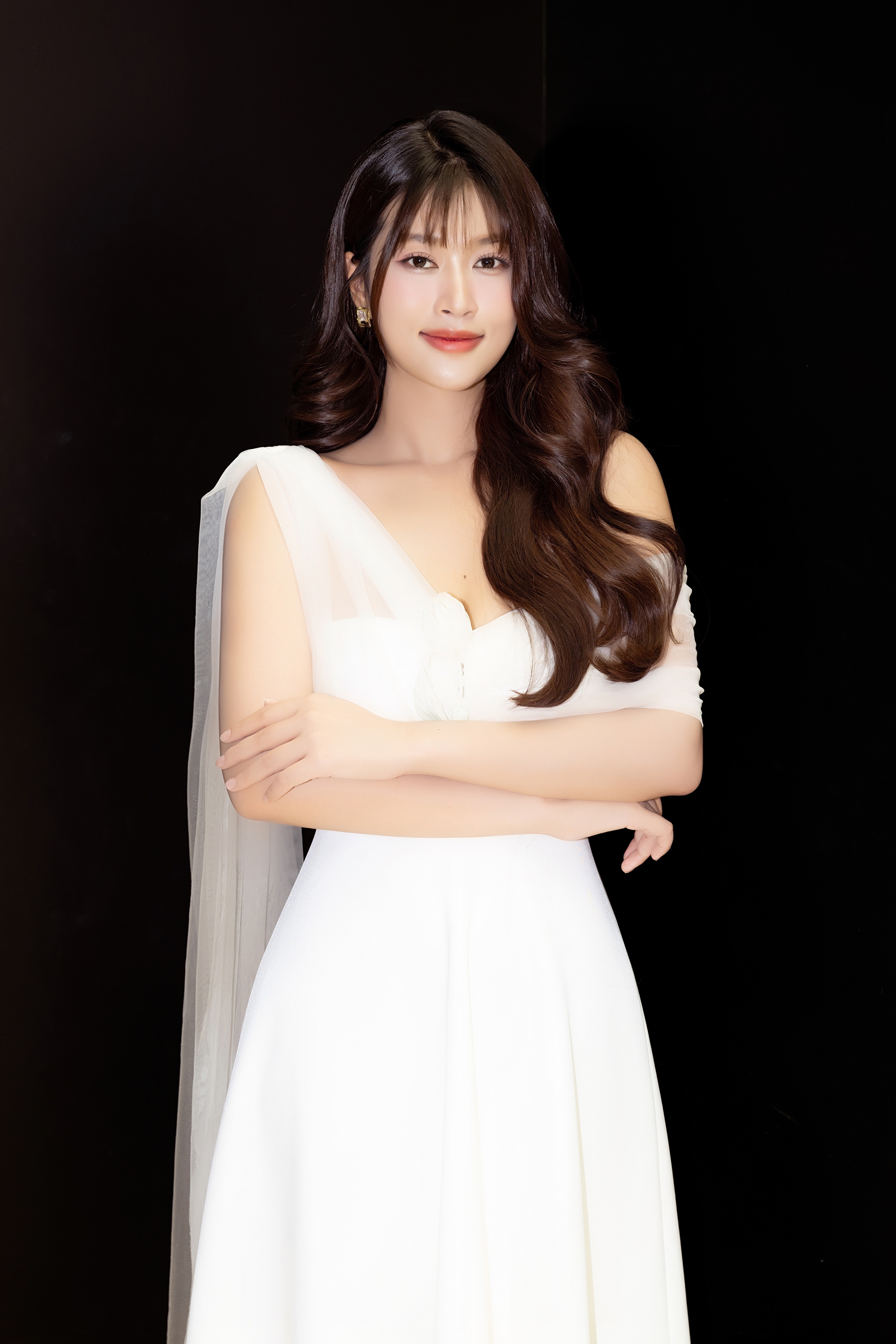 Hoa hậu Thiên Ân: 'Hẹn em ngày nhật thực' chạm đến khán giả không chỉ đến từ yếu tô tôn giáo'