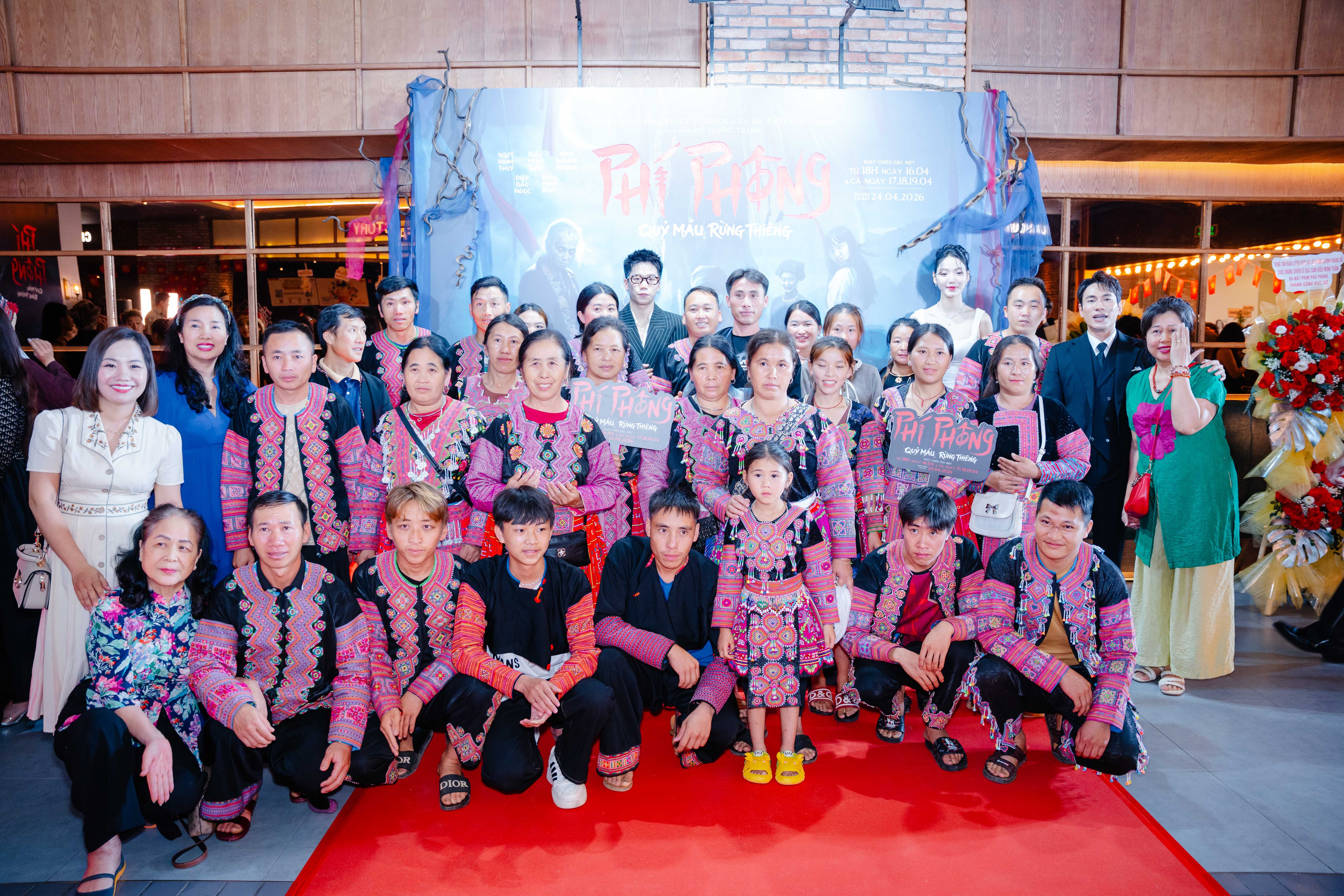 Đạo diễn Đỗ Quốc Trung ra mắt 'Phí Phông: Quỷ máu rừng thiêng' tại quê nhà Hà Nội