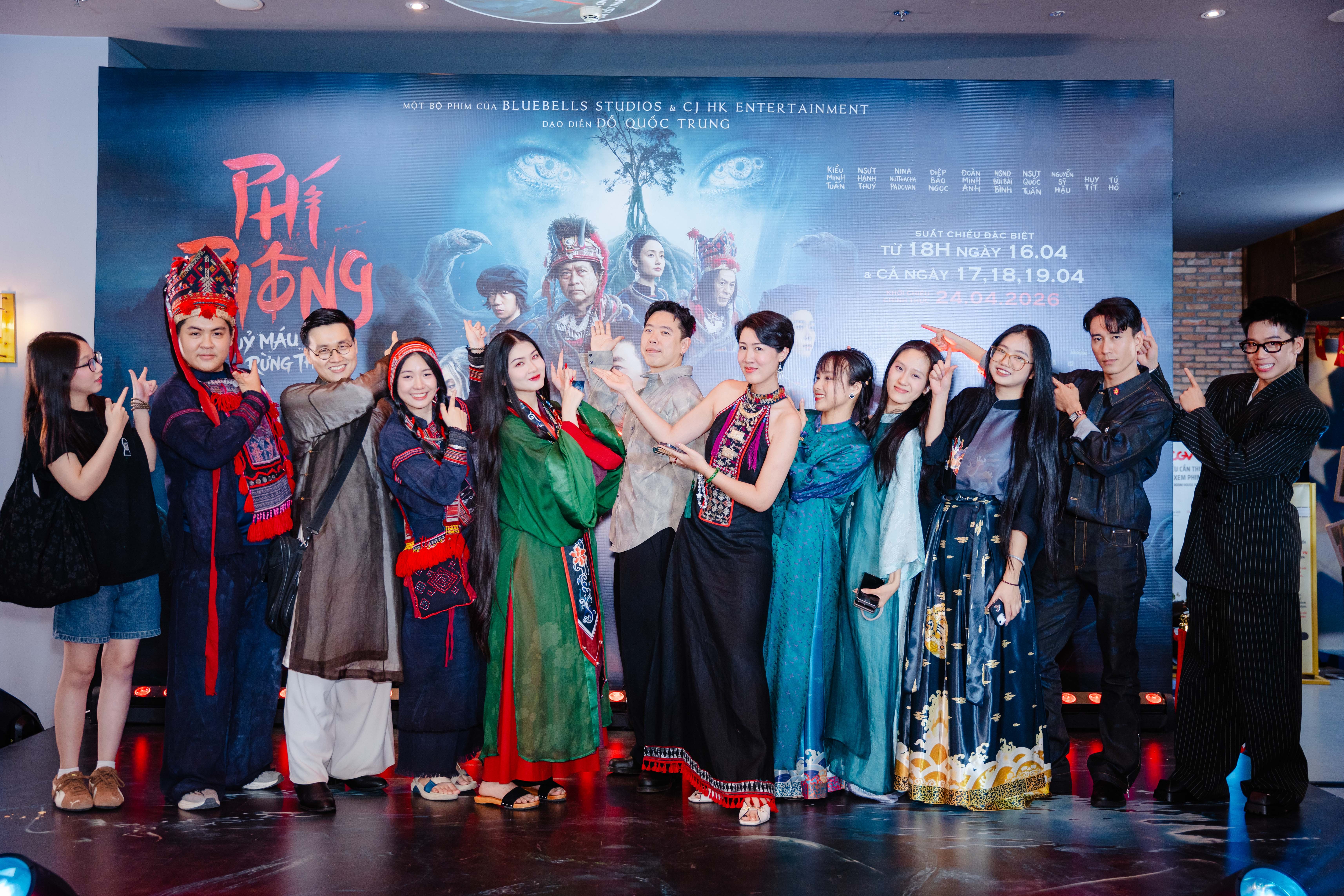 Đạo diễn Đỗ Quốc Trung ra mắt 'Phí Phông: Quỷ máu rừng thiêng' tại quê nhà Hà Nội