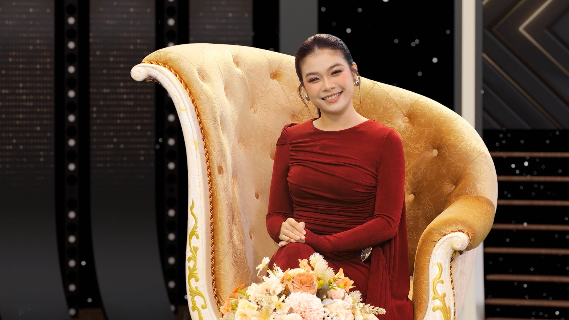 Từ thí sinh bị loại đến Quán quân: Hành trình của sự đam mê và nỗ lực không ngừng của ca sĩ Trân Oanh