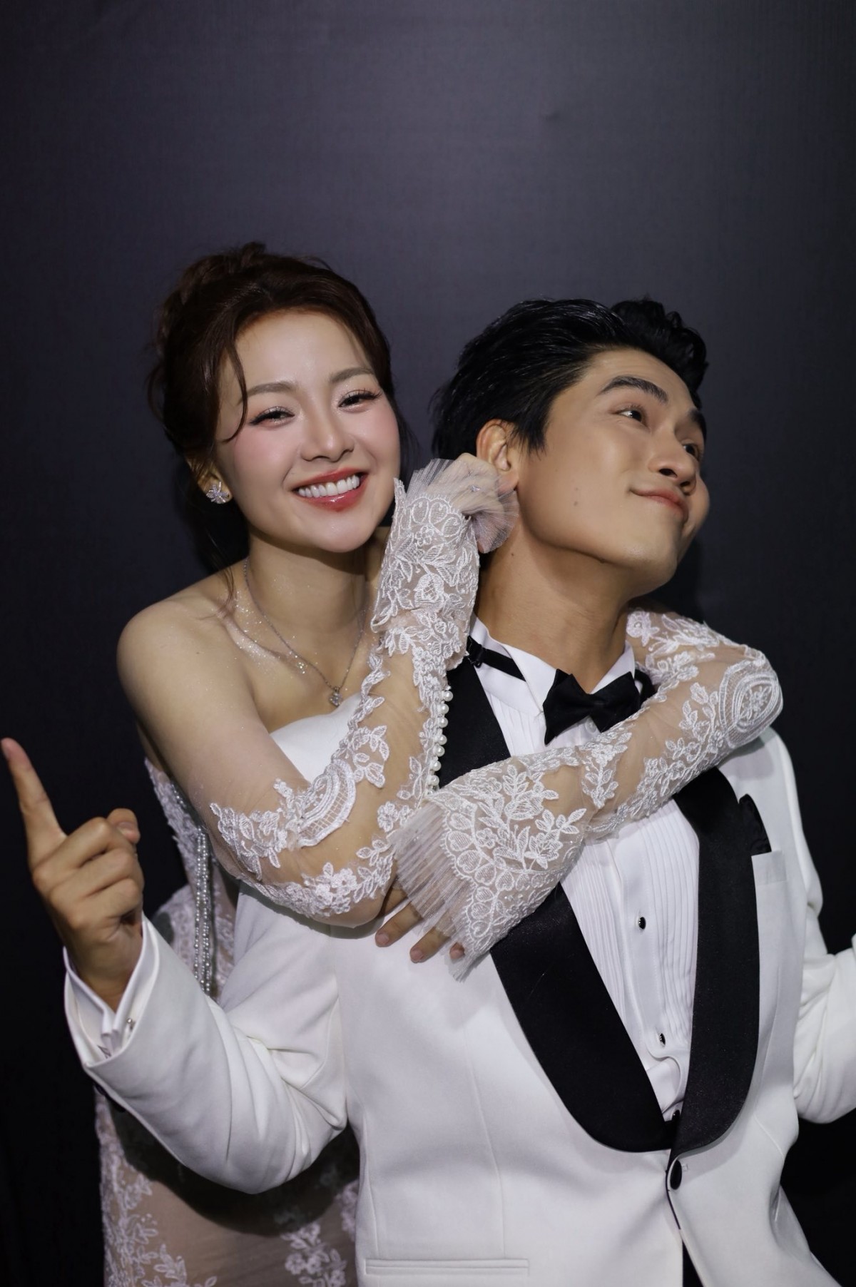 Võ Điền Gia Huy & Lê Tam Triều Dâng gây bão sau concert ‘Anh trai say hi’ Day 9, chemistry bùng nổ khắp MXH