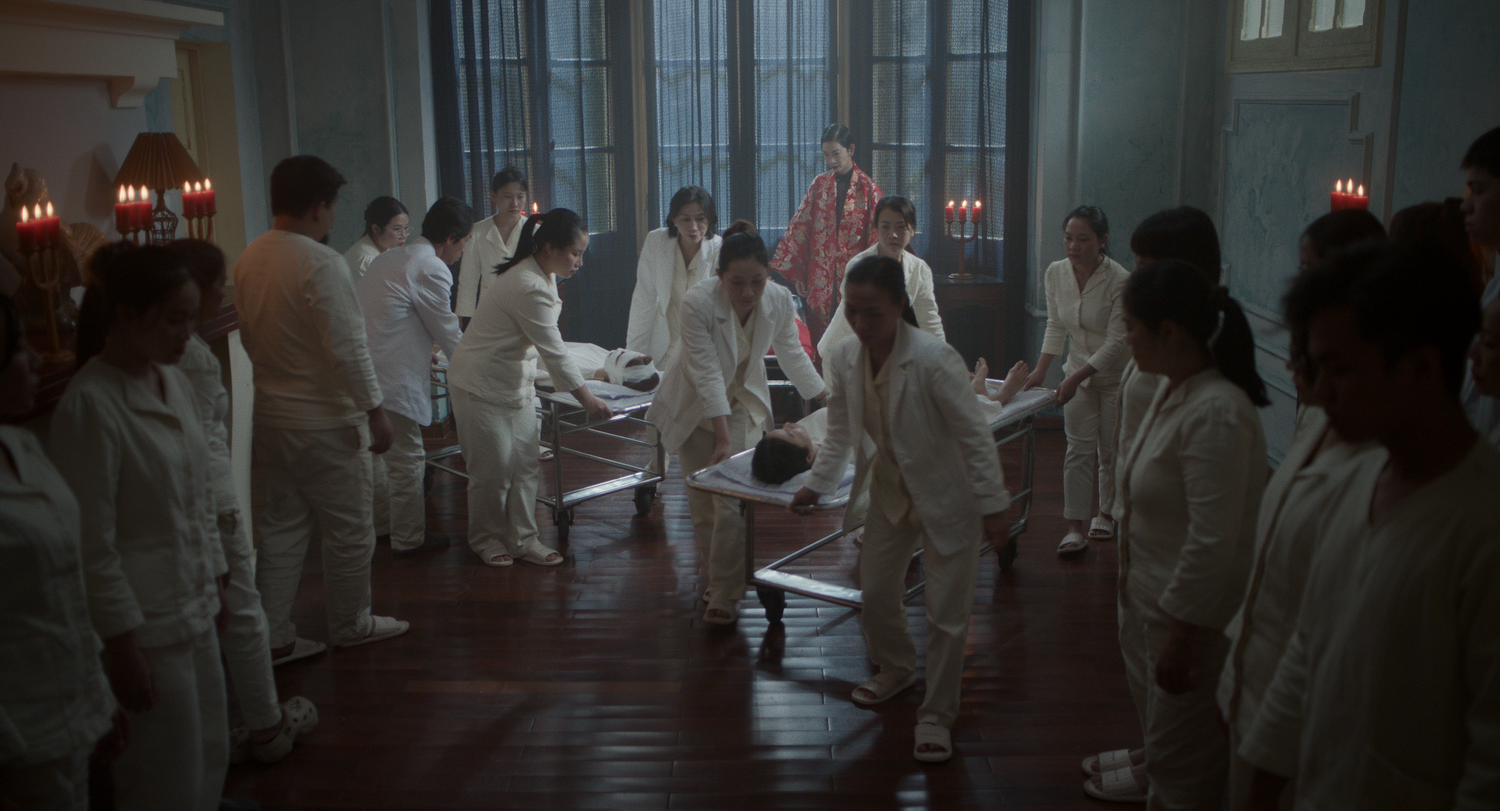 Lê Xuân Tiền lần đầu kết hợp với Ngọc Trinh trong 'Thẩm mỹ viện âm phủ'