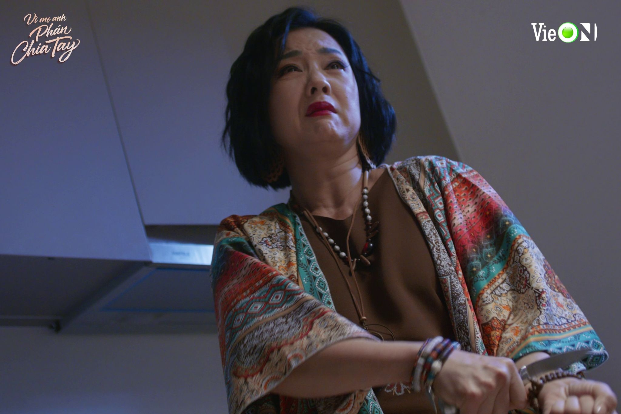 'Vì mẹ anh phán chia tay' hút hơn 800 triệu view, Thùy Anh không thể nhịn cười khi bị Trần Ngọc Vàng tán tỉnh