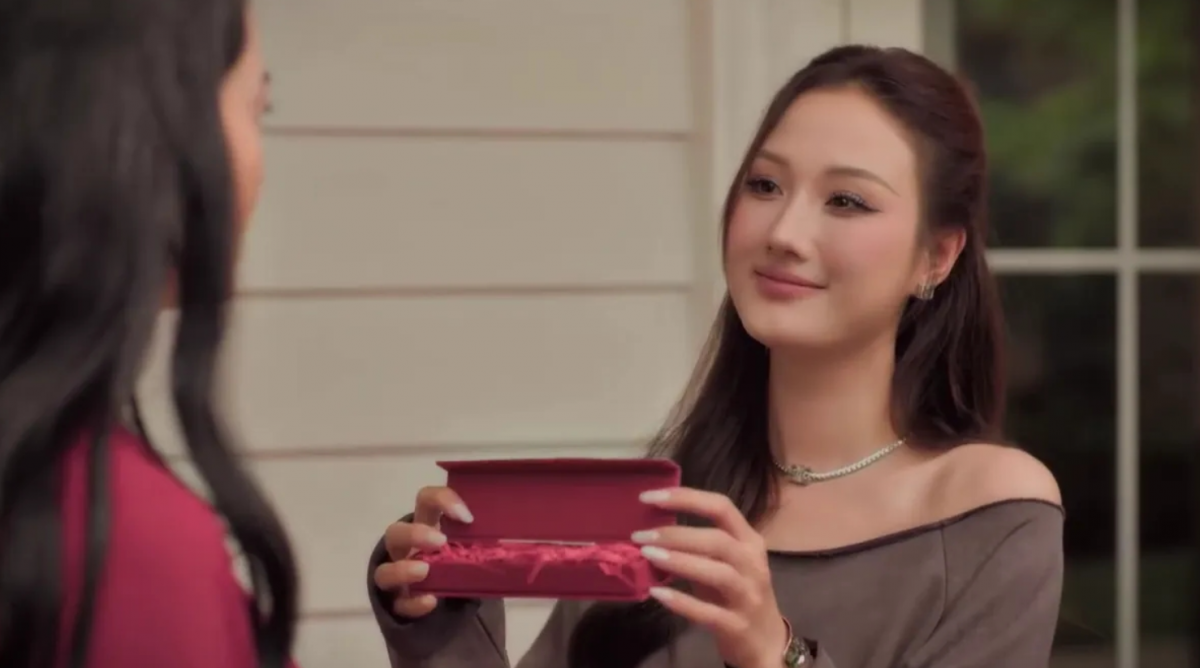 ‘Bước chân vào đời’: Hoàng Khánh Ly khiến khán giả ‘hả hê’