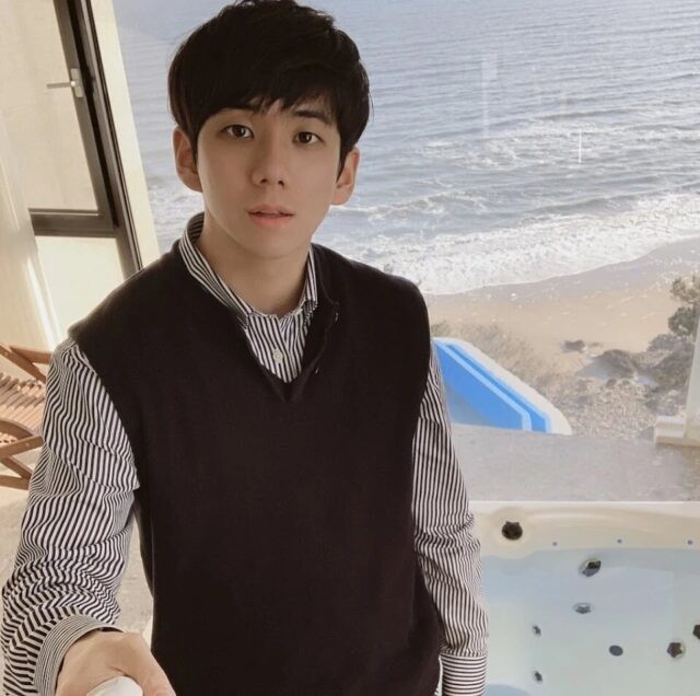 Tuổi thơ Jisoo (BlackPink) bị đào lại giữa lúc anh trai vướng bê bối