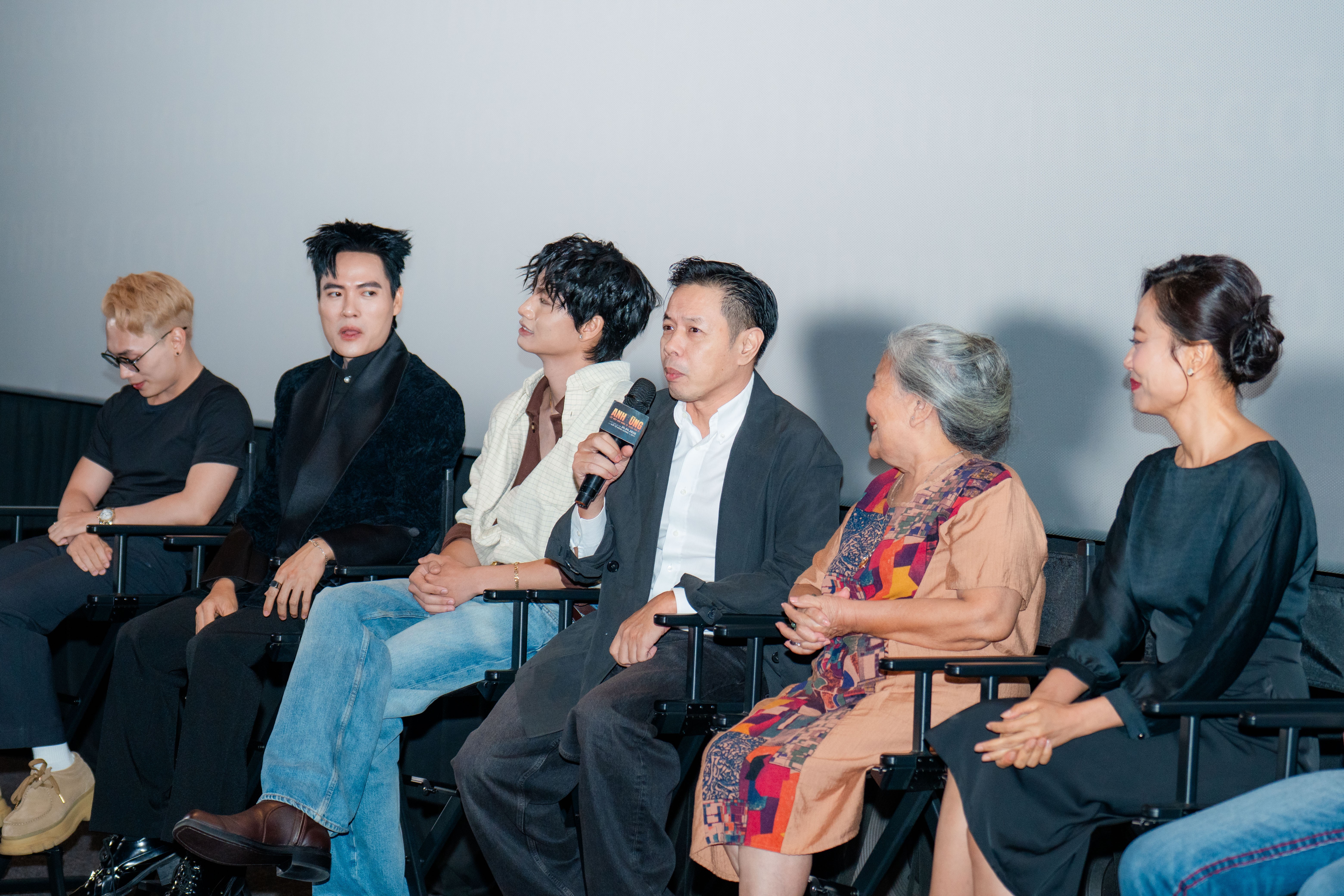 Đạo diễn Võ Thạch Thảo: ‘Hùng giống như một củ hành để bóc từng lớp một’