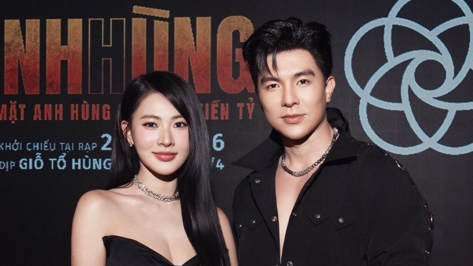 Bùng nổ visual tại thảm đỏ 'Anh Hùng': Minh Trang hội ngộ Steve Nguyễn, Chi Pu và Phương Anh Đào chiếm trọn spotlight