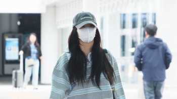 Jisoo (BlackPink) bay đến Paris giữa bê bối của anh trai