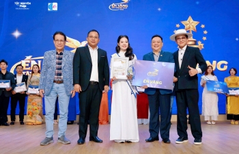 MC Thu Thảo giành giải Én vàng tại cuộc thi 'Én vàng Tây Nguyên phim'