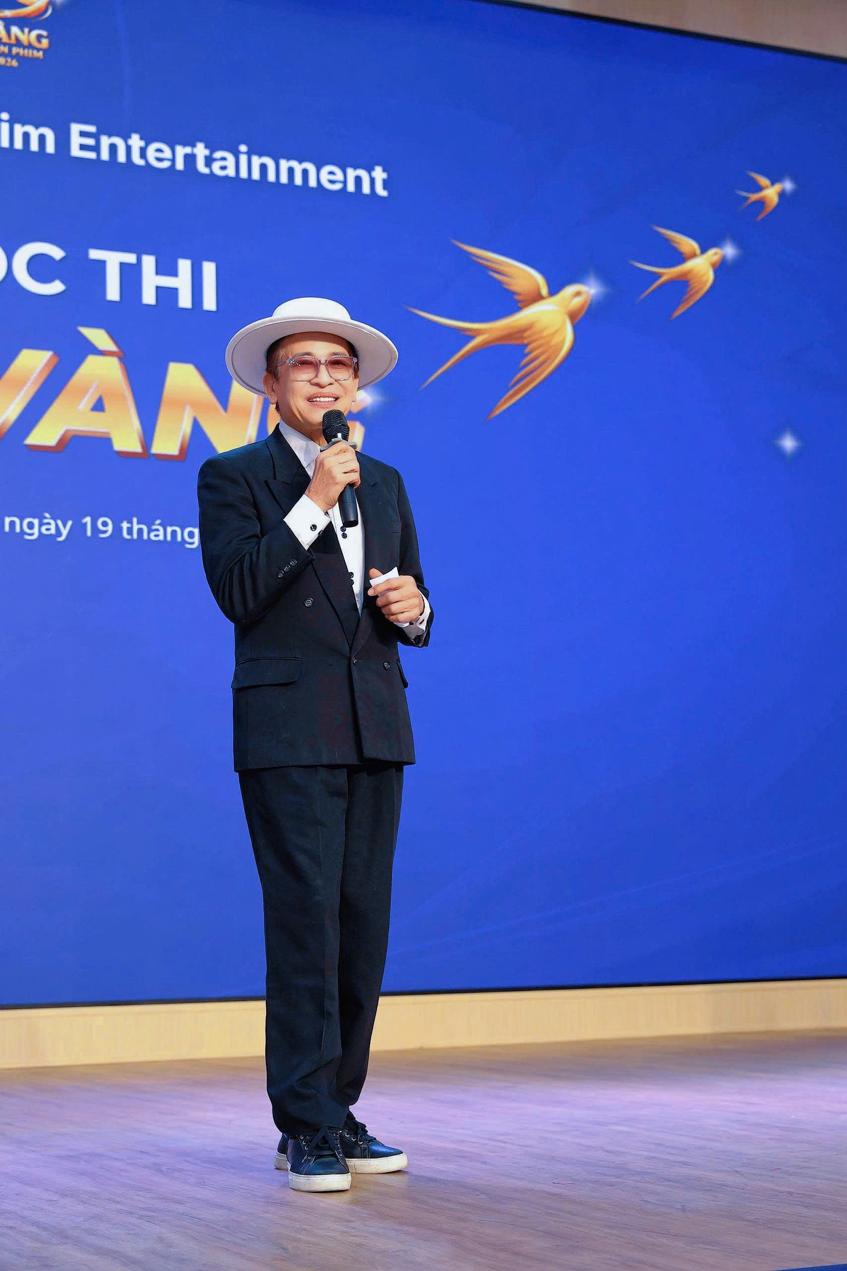 MC Thu Thảo giành giải Én vàng tại cuộc thi 'Én vàng Tây Nguyên phim'