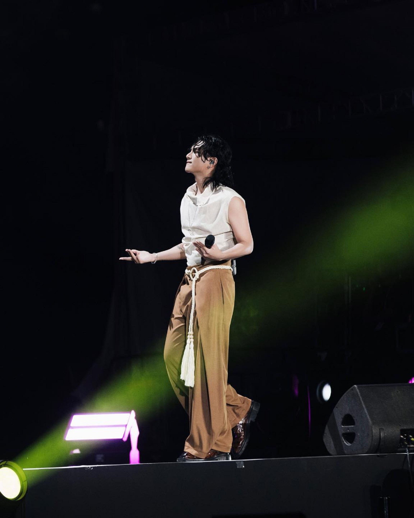 Grey D phát hành live performance 'Mới hôm qua': Cú bắt tay với Hoàng Dũng bùng nổ cảm xúc người nghe