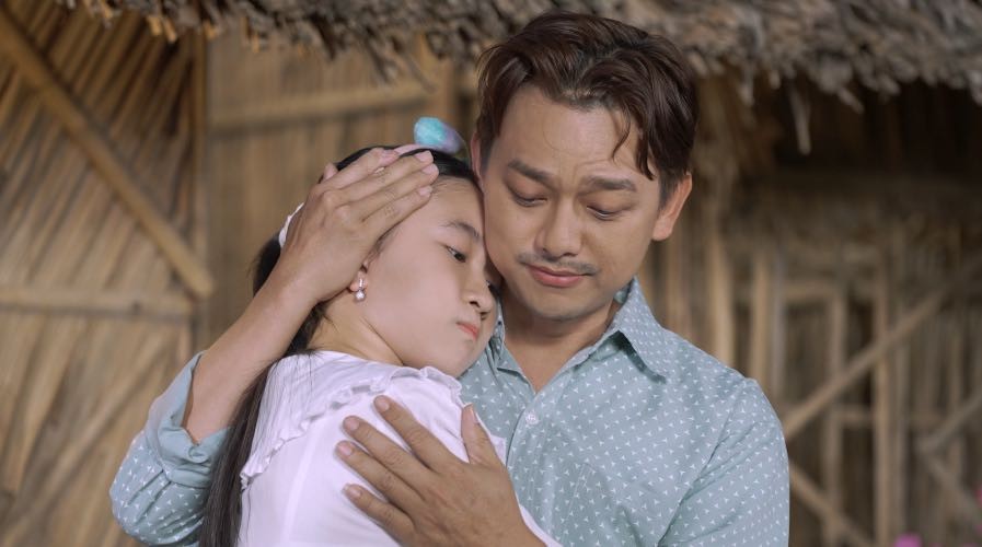 Làm bố đơn thân, Phúc Zelo gặp cảnh éo le khi con gái đến tuổi dậy thì trong 'Cười cùng Bác Ba Phi'