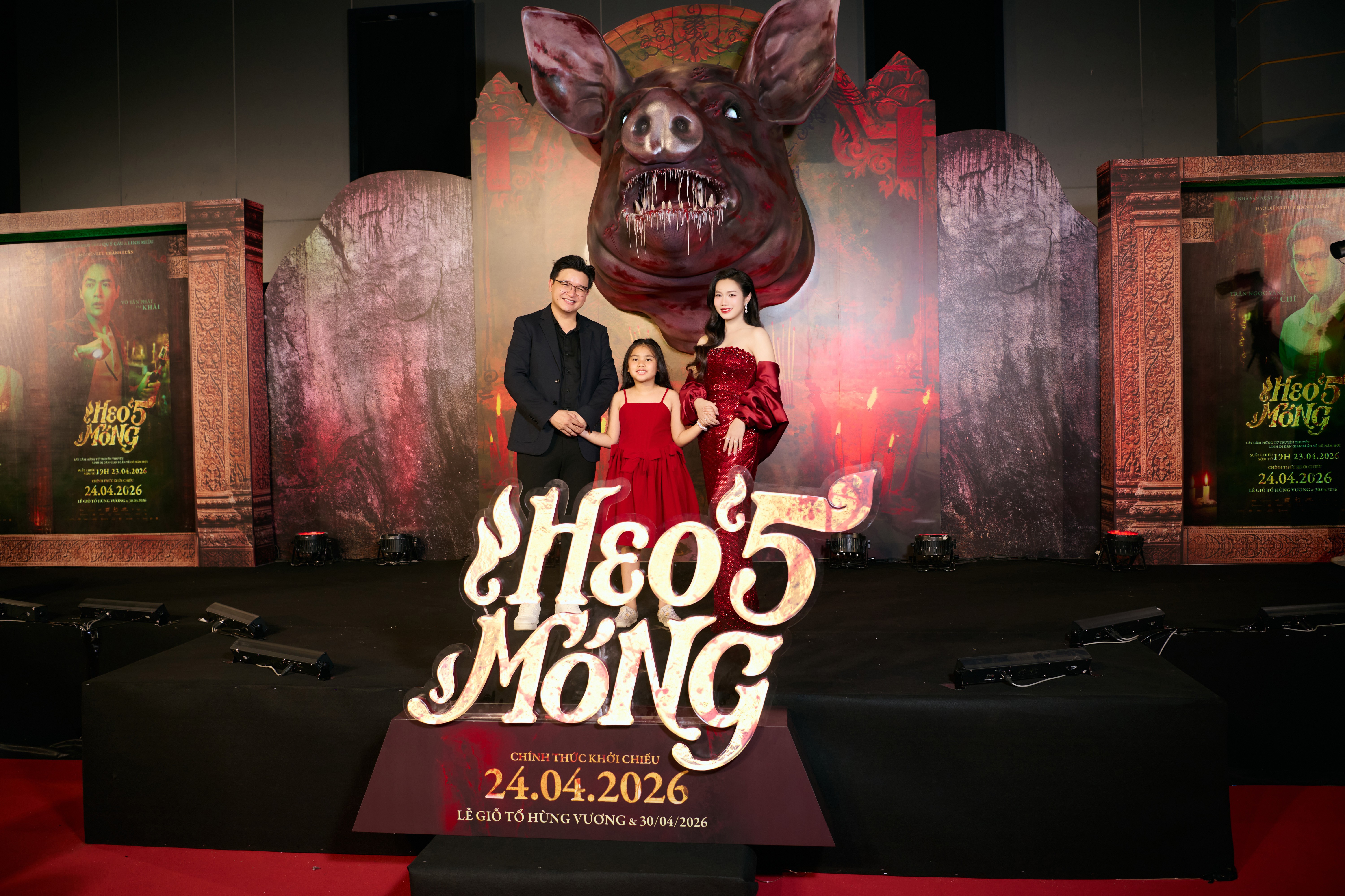 Nhà sản xuất Mai Bảo Ngọc trở lại với visual rực sáng sau khi vừa sinh con