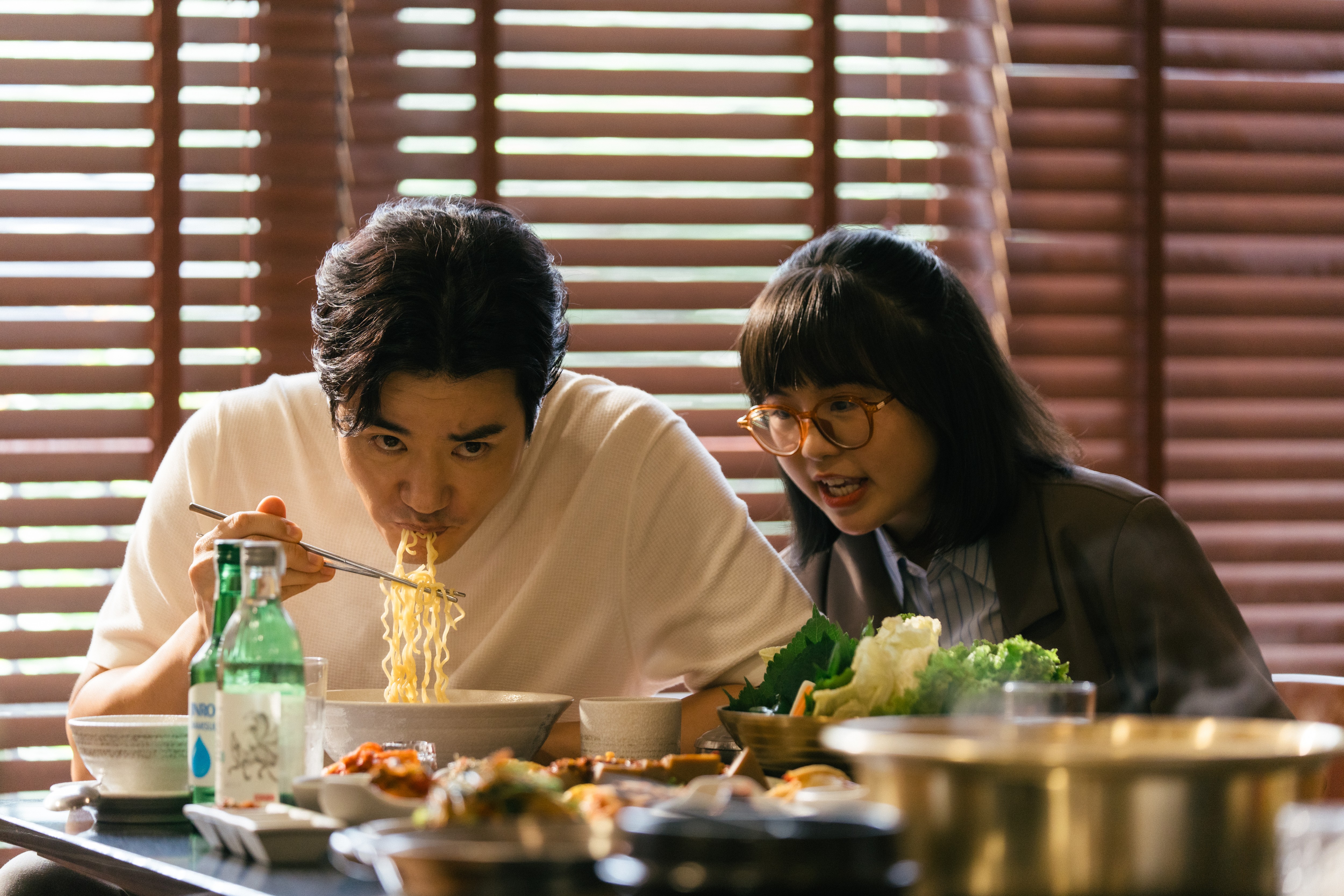 'Đại tiệc trăng máu 8' tung trích đoạn hài hước của siêu sao Hàn Quốc Kim Kang Woo