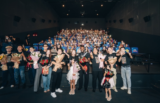 Cinetour 'Trùm Sò' bùng nổ: Khán giả kín rạp, cảm xúc thăng hoa