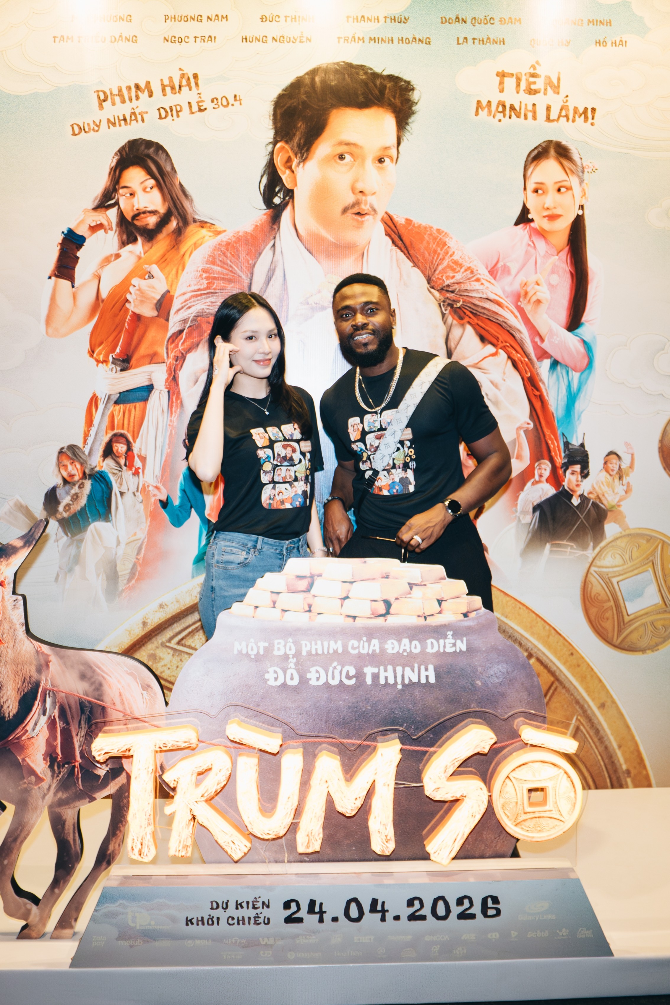 Cinetour 'Trùm Sò' bùng nổ: Khán giả kín rạp, cảm xúc thăng hoa