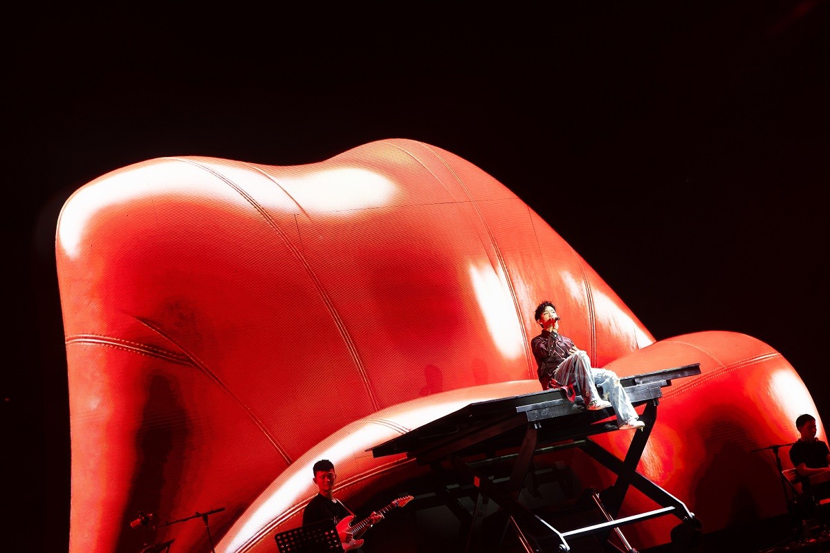 Hơn 3.500 khán giả thăng hoa cảm xúc cùng Hoàng Dũng - Phùng Khánh Linh - Vũ Thanh Vân - Mỹ Anh - Nguyễn Hùng tại 'Sao Concert'