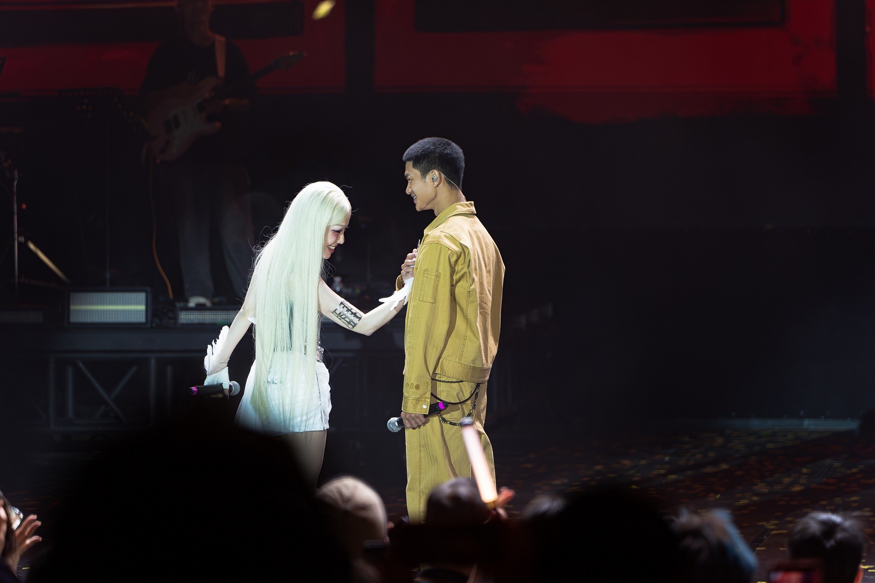 Hơn 3.500 khán giả thăng hoa cảm xúc cùng Hoàng Dũng - Phùng Khánh Linh - Vũ Thanh Vân - Mỹ Anh - Nguyễn Hùng tại 'Sao Concert'