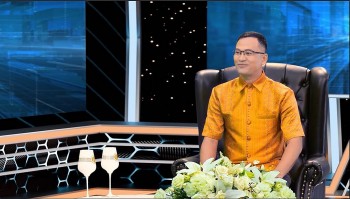 'Kính đa chiều': Tiến sĩ Sơn Cao Thắng giải mã sức hút của nghệ thuật sân khấu và múa Khmer Nam bộ