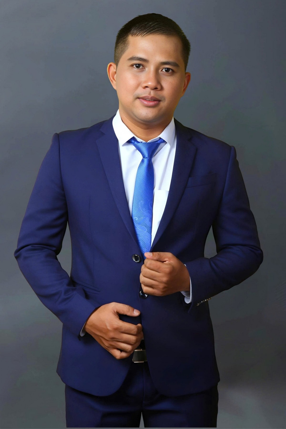 undefined MC Thu Thảo giành giải Én vàng tại cuộc thi 'Én vàng Tây Nguyên phim'