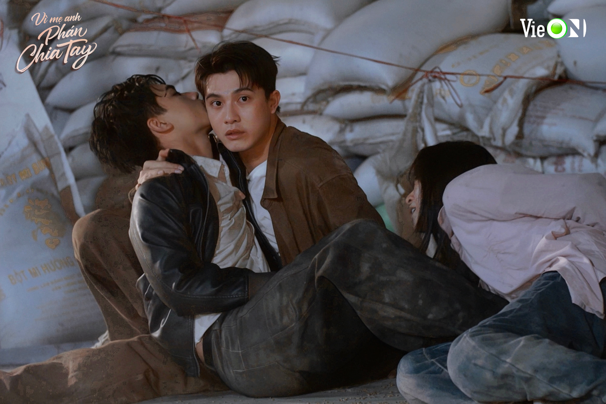 'Vì mẹ anh phán chia tay' đạt 1,2 tỷ lượt xem: Võ Điền Gia Huy và Trần Ngọc Vàng quay cảnh hành động hơn 14 tiếng