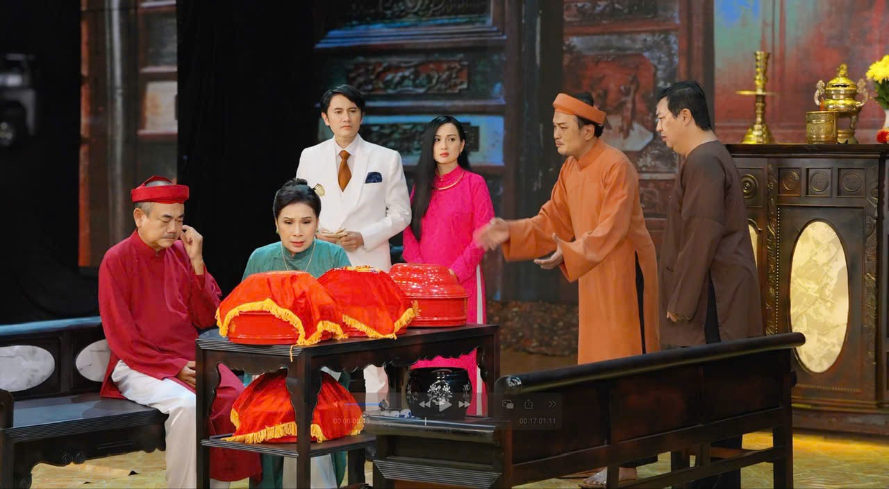 Không phải sân khấu xa hoa, đây là cách Hà Phương khiến khán giả Mỹ rơi nước mắt về tình mẫu tử Việt Nam