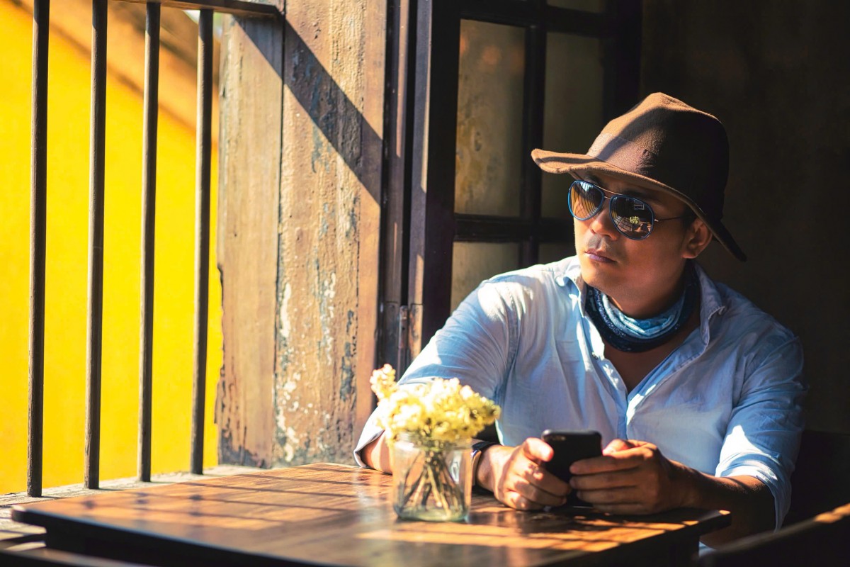 Pom Nguyễn: Từ diễn viên đến đạo diễn trăm tỷ