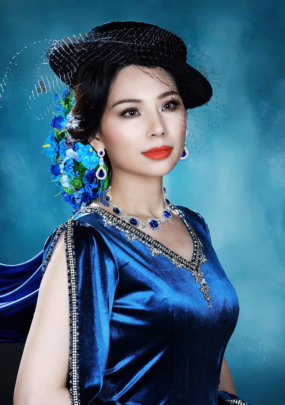 Đại sứ nhân ái Nguyệt Trần khát vọng rực cháy với nghệ thuật