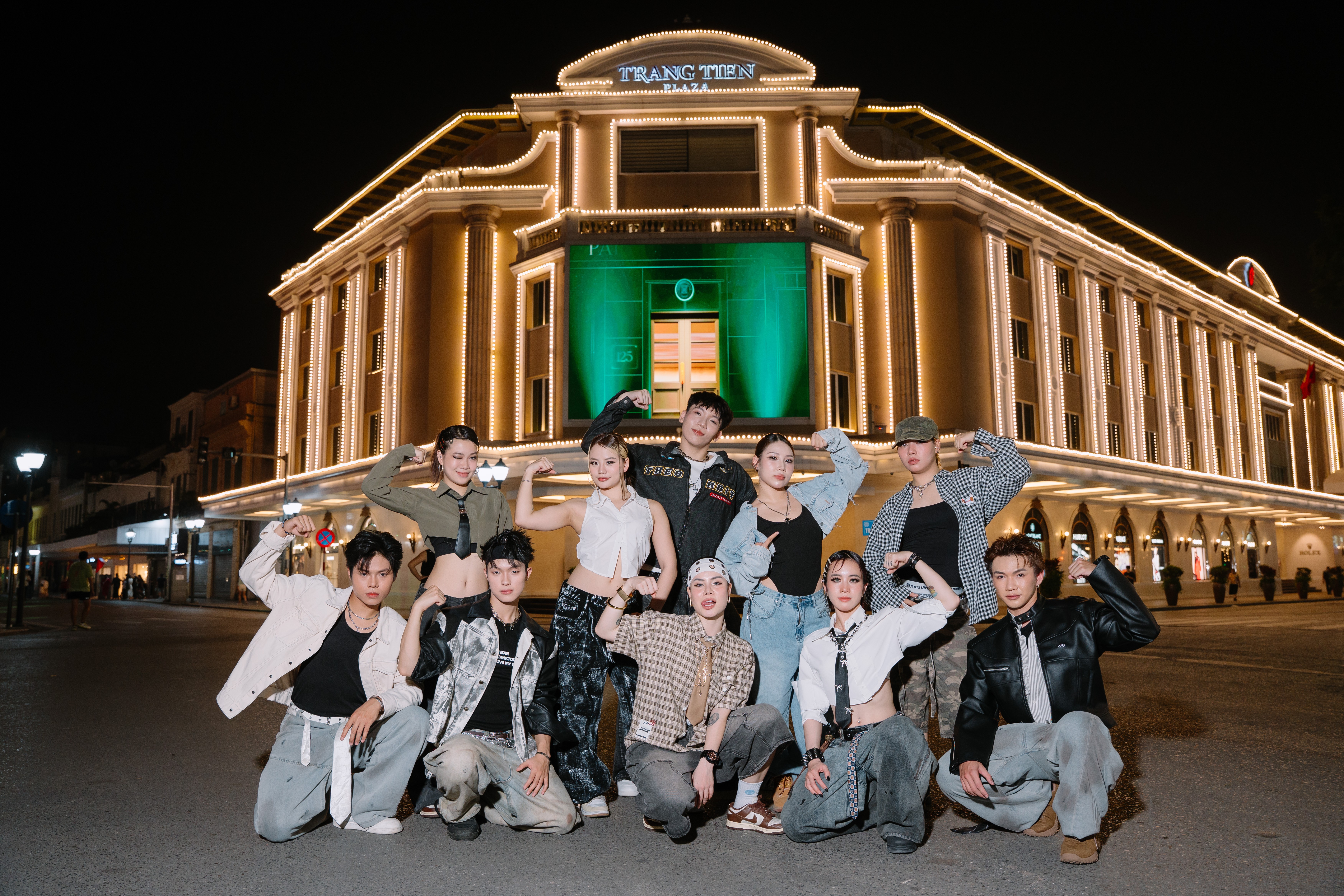 Việt Nam góp mặt trong chiến dịch toàn cầu: Song Linh và Fed Crew tham gia 'Don't walk, Moonwalk' của phim tiểu sử số 1 phòng vé thế giới 'Michael'