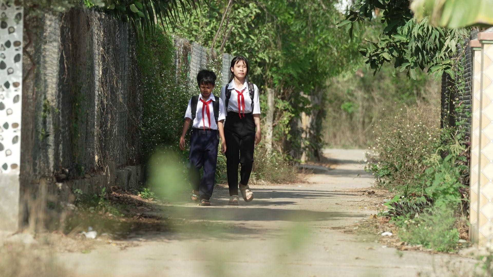 'Mái ấm gia đình Việt': Cris Phan – Mai Quỳnh Anh lăn xả thử thách, cùng Thái Vũ và khán giả trao hơn 250 triệu đồng cho trẻ mồ côi