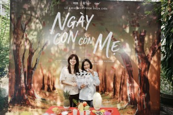 Liên minh nghìn tỷ tái xuất: Hồng Đào và Phương Anh Đào bắt tay trong siêu phẩm tháng 11 'Ngày con còn mẹ'