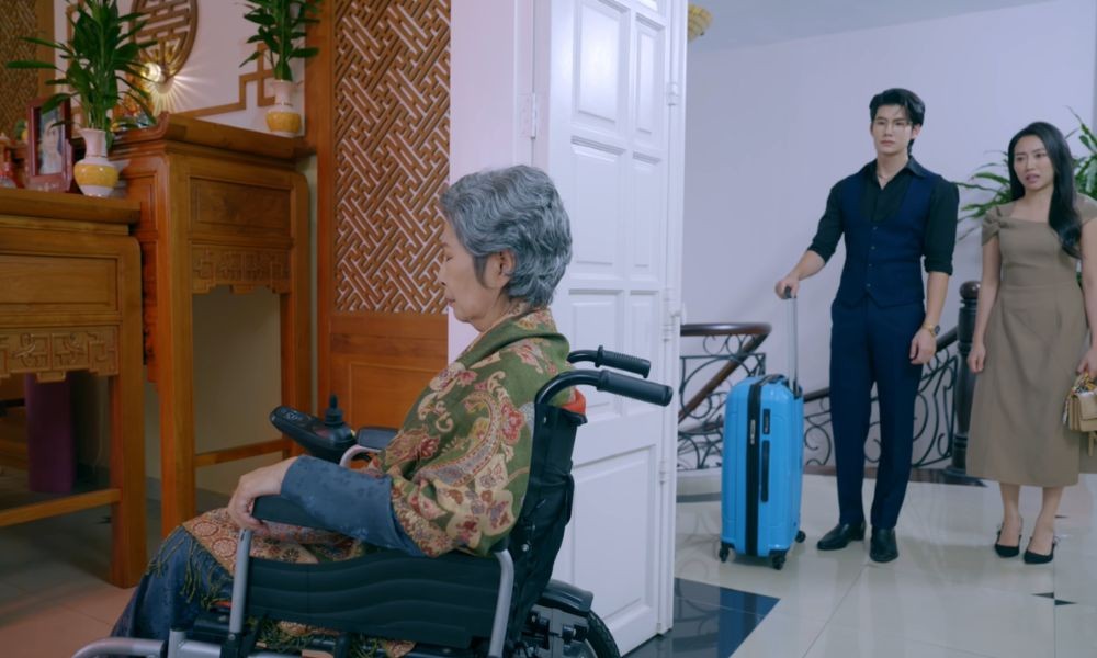 Thân Thúy Hà 'ngã ngựa', Trần Phong trả giá, cái kết 'Người thừa kế không danh phận' khiến khán giả rơi nước mắt