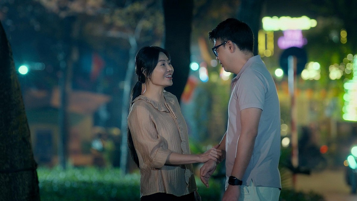 'Dưới ô cửa sáng đèn': Khi những khu tập thể cũ Hà Nội sắp đến ngày giải tỏa lên phim
