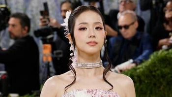 Jisoo (BlackPink) được minh oan trước nghi án 'cướp' đồ nhà tài trợ