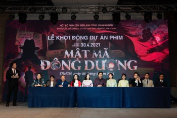 328 hiện vật xưa được nhà sưu tầm Huỳnh Minh Hiệp tài trợ cho thiết kế bối cảnh của phim 'Mật mã Đông Dương'