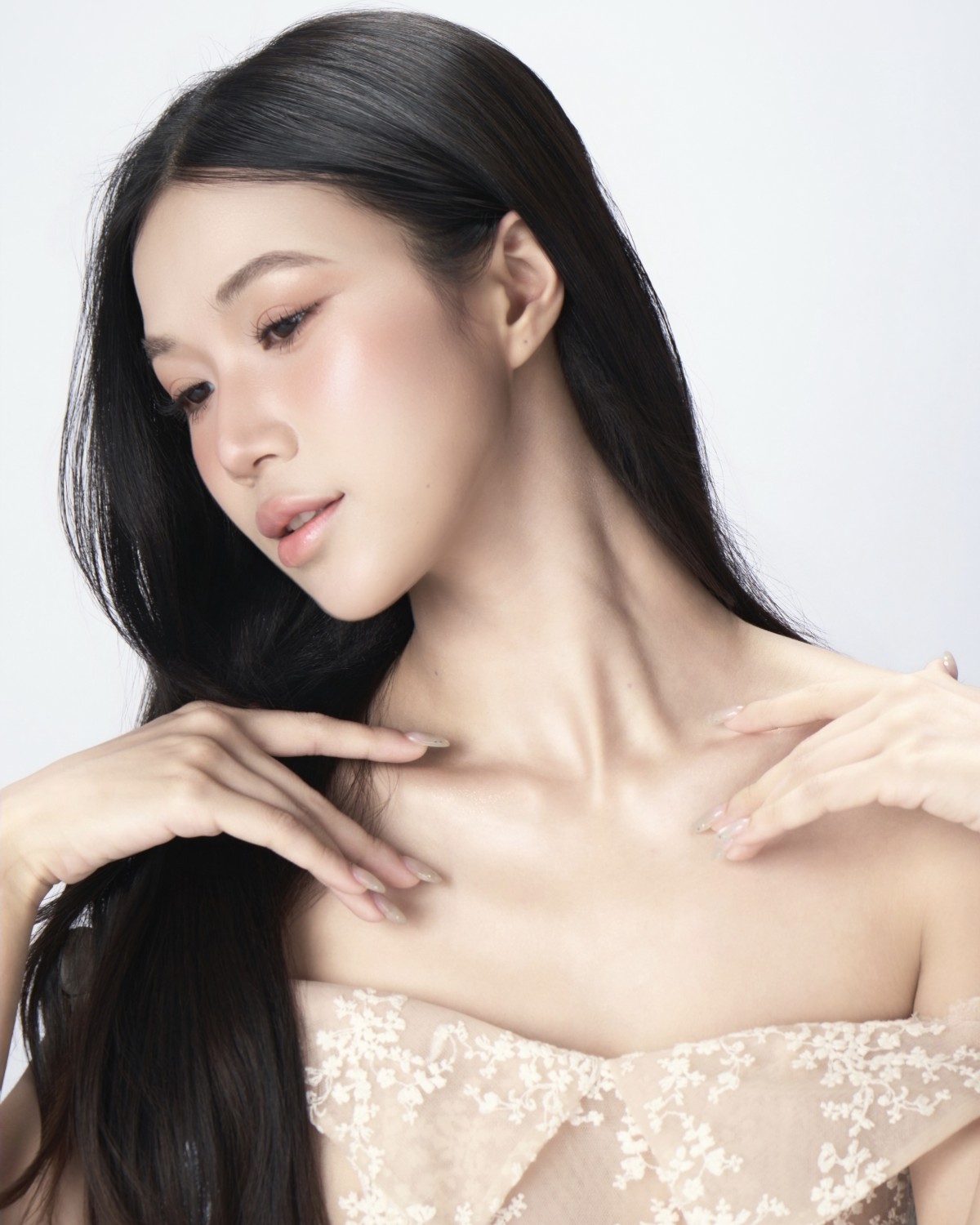 Hynee Cao Thanh Huyền: 'Sự ủng hộ của khán giả đã thổi bùng đam mê điện ảnh trong tôi'