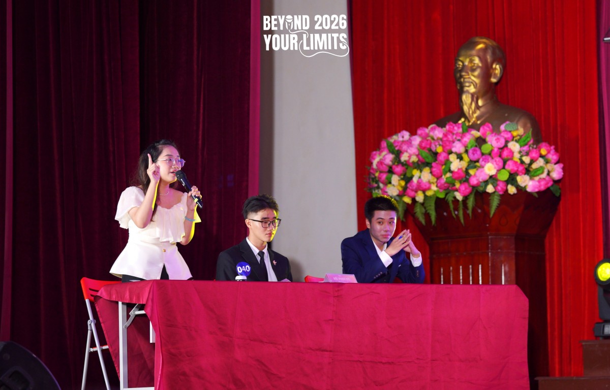 Bản lĩnh tranh biện tỏa sáng tại Chung kết 'Beyond Your Limits 2026'