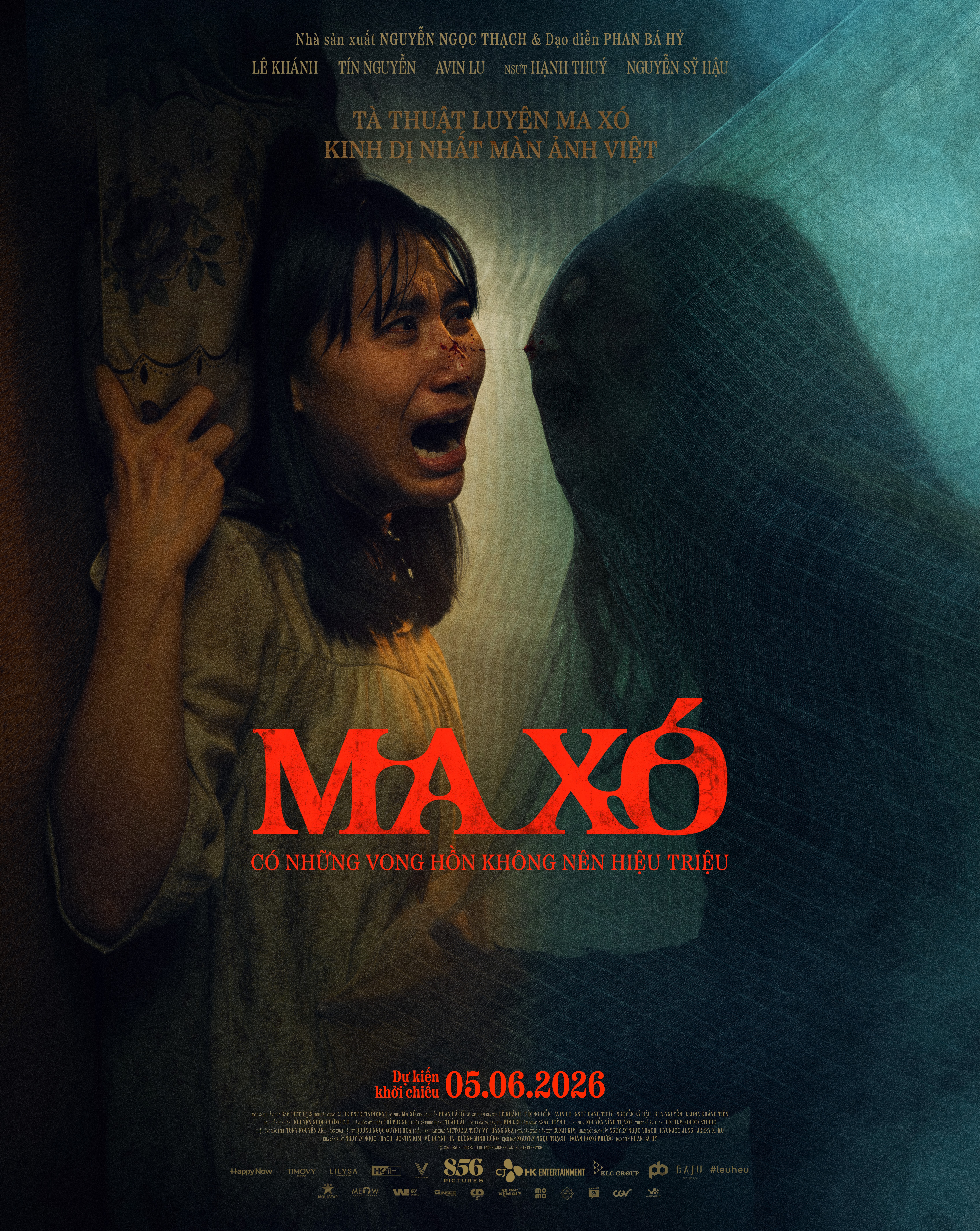 Trailer 'Ma Xó' gây sốc với những thủ ấn bí truyền và cảnh đào huyệt