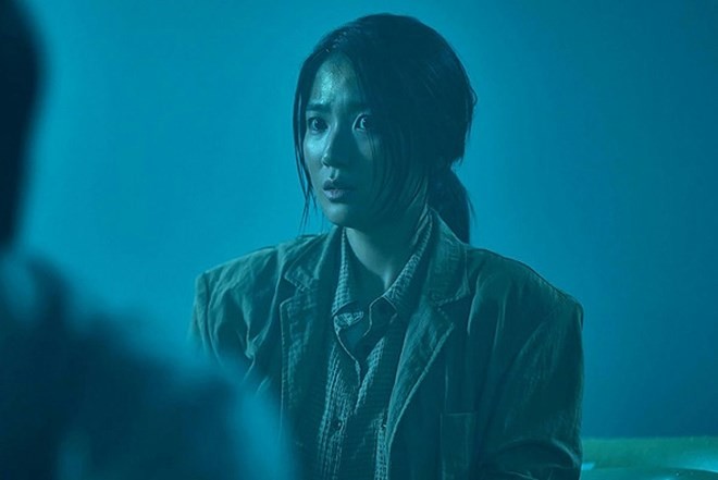 'Ma Da Hàn Quốc: Hồ nuốt người' lập kỳ tích phòng vé