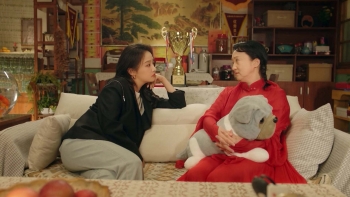 'Thanh xuân rực rỡ': Ỷ Mộng chết lặng khi biết mình không phải cháu ruột của bà Tú Anh