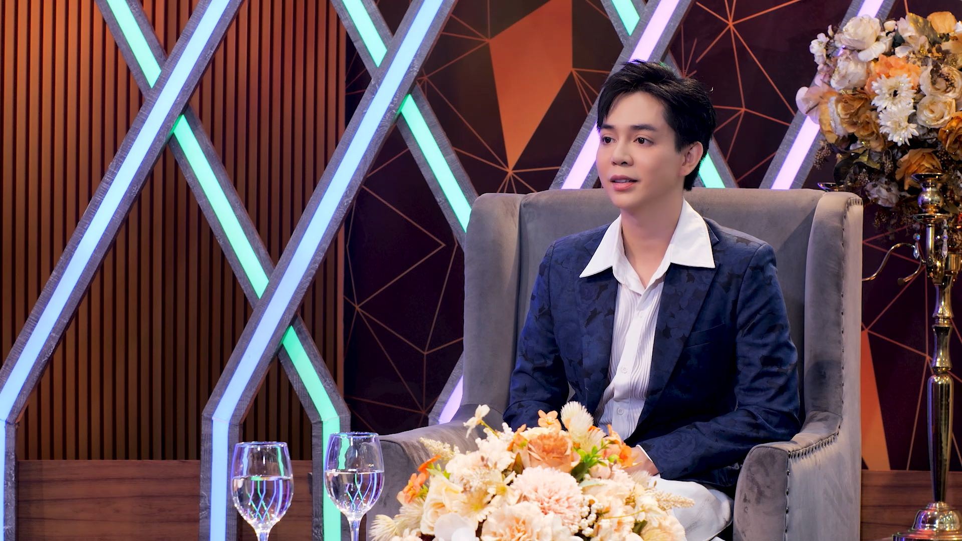 Từ tay ngang đến Huy chương bạc kịch nói: Hành trình 'đo ni đóng giày' cảm xúc của Tuấn Kiệt