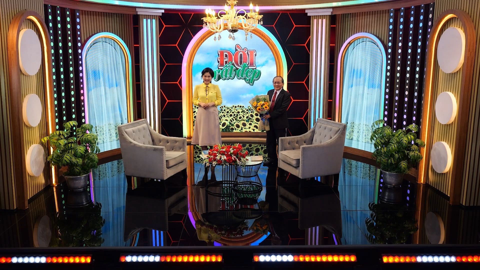 'Đời rất đẹp': Công trình 10 năm ròng rã về Cao Bá Quát và sứ mệnh giữ hồn cốt ngôn ngữ Việt