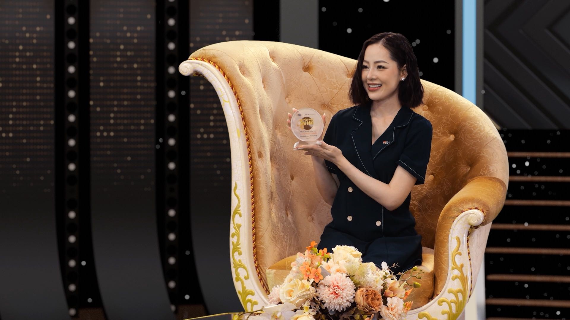 Ca sĩ Hồ Việt Trung hồi ức về cột mốc rẽ hướng sang Bolero và hành trình 12 năm kiên trì tìm lối đi riêng
