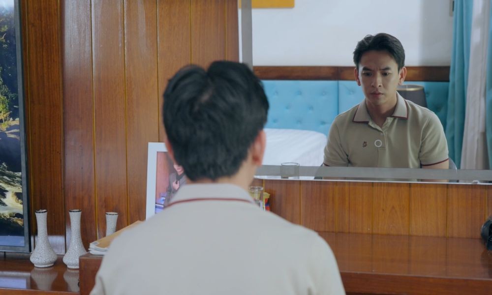 'Soái ca làng hài' Huỳnh Quý gây bất ngờ với vai diễn hai tính cách trong 'Hợp đồng từ thượng đế'