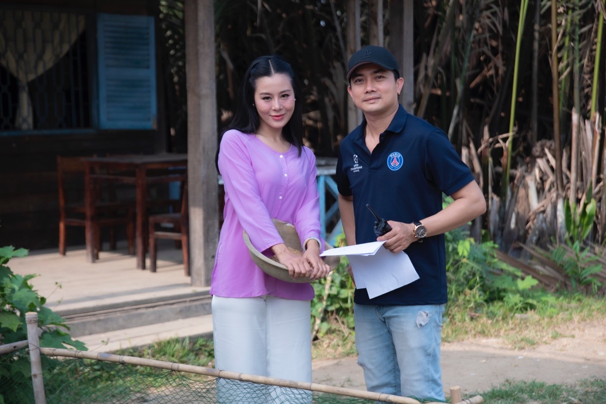 Đạo diễn Tống Thanh Hùng quy tụ dàn sao thực lực vào bộ đôi MV mới