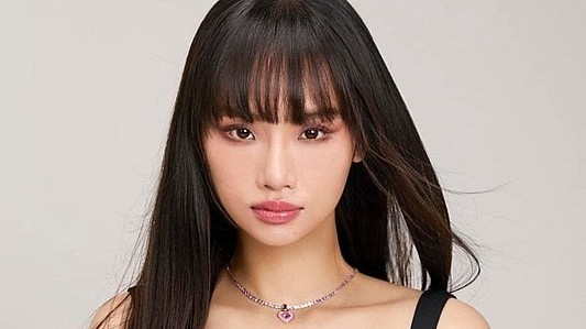 Công ty quản lý của Miu Lê đã có động thái mới sau 2 tuần nữ ca sĩ bị khởi tố