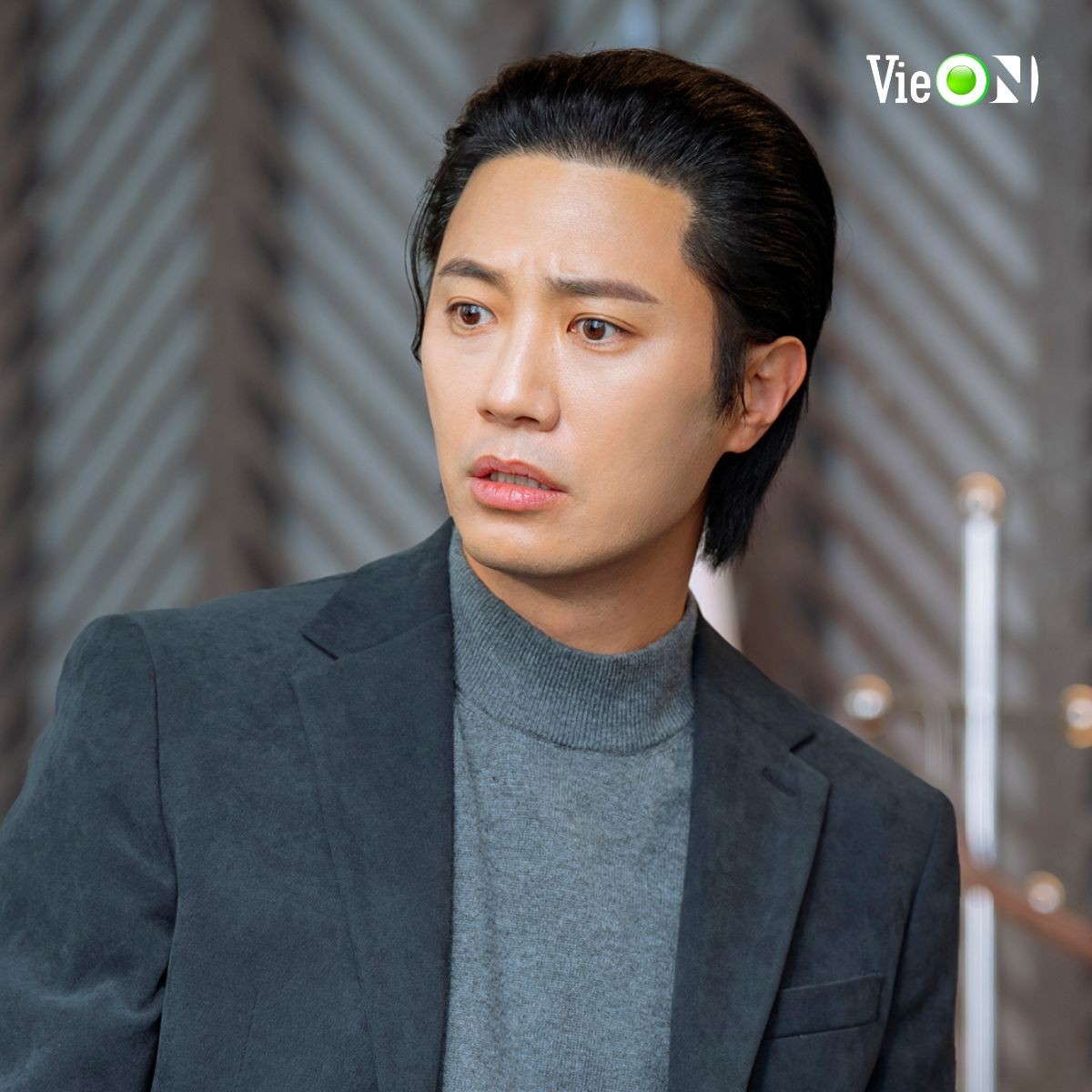 Vợ của Lee Sun Kyun tái xuất sau bi kịch của chồng, hợp tác cùng Lee Jun Young trong 'Chủ tịch tập sự'