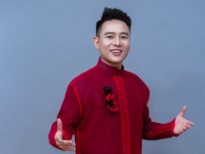 Từ ca sĩ nhí đến hành trình hơn 20 năm bền bỉ với âm nhạc của Quang Hiền