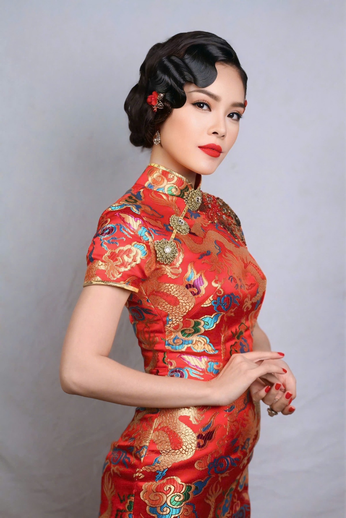 'Bước chân hai thế hệ' đạt tỷ view: Những 'bước chân' song hành ghi dấu son trên hành trình gìn giữ và phát triển văn hóa nghệ thuật Việt